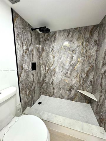 300 Bayview Dr 1201, Sunny Isles Beach, FL 33160