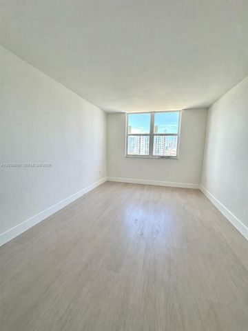 300 Bayview Dr 1201, Sunny Isles Beach, FL 33160