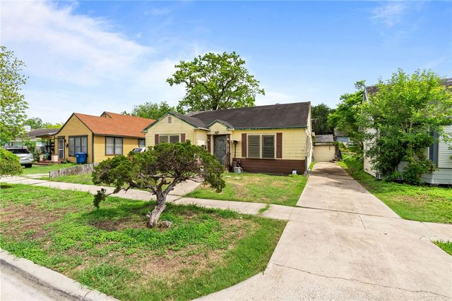 425 Ohio Ave, Corpus Christi, TX 78404