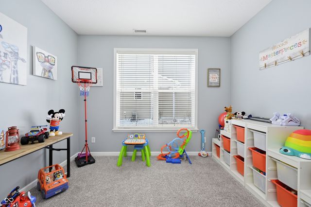 5752 Bluff View Lane, Whitestown, IN 46075