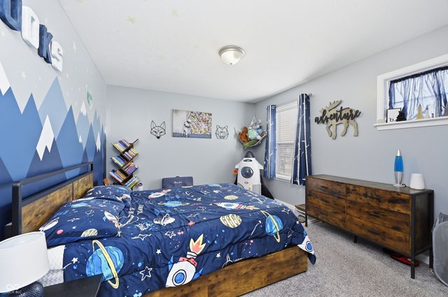 5752 Bluff View Lane, Whitestown, IN 46075