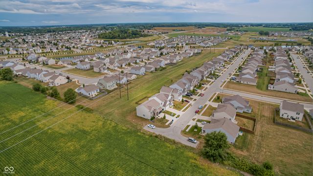 5752 Bluff View Lane, Whitestown, IN 46075