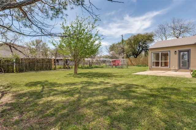 1542 W 5th Street, Irving, TX 75060