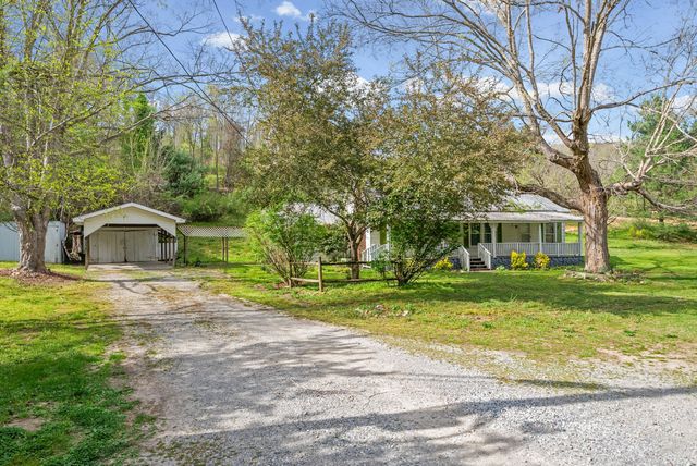 35 Bud Parker Ln, Erin, TN 37061