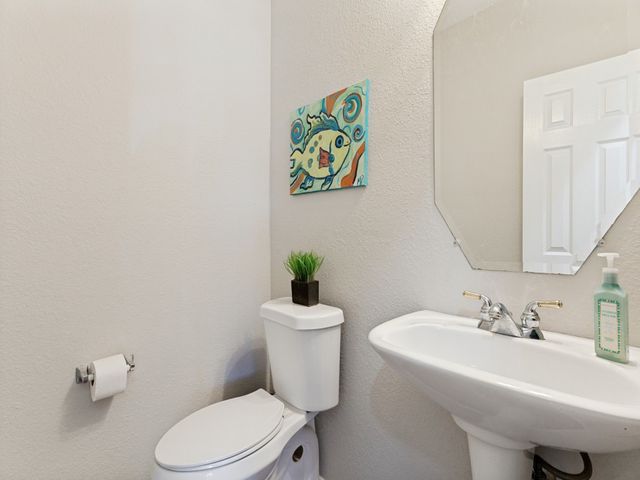 11940 Gold Creek Drive E, Fort Worth, TX 76244