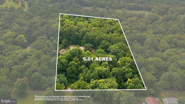 151 SASSAFRAS LN, Clear Brook, VA 22624