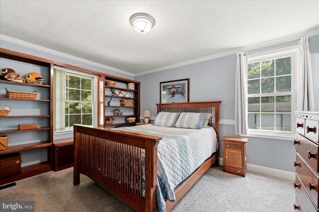 151 SASSAFRAS LN, Clear Brook, VA 22624