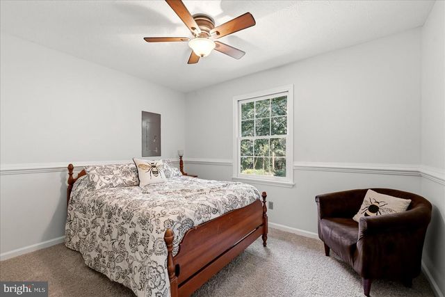 151 SASSAFRAS LN, Clear Brook, VA 22624