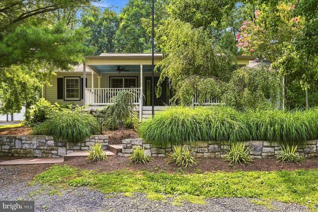151 SASSAFRAS LN, Clear Brook, VA 22624