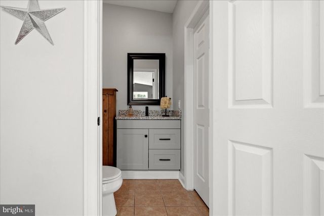 151 SASSAFRAS LN, Clear Brook, VA 22624