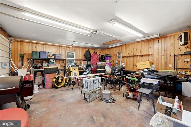 151 SASSAFRAS LN, Clear Brook, VA 22624