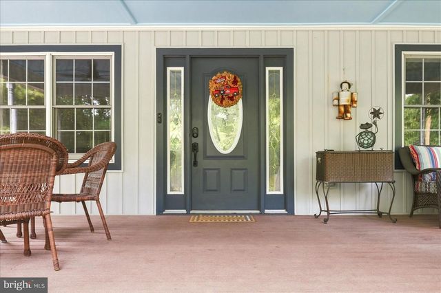 151 SASSAFRAS LN, Clear Brook, VA 22624