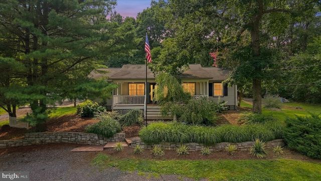 151 SASSAFRAS LN, Clear Brook, VA 22624