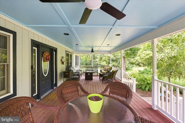 151 SASSAFRAS LN, Clear Brook, VA 22624
