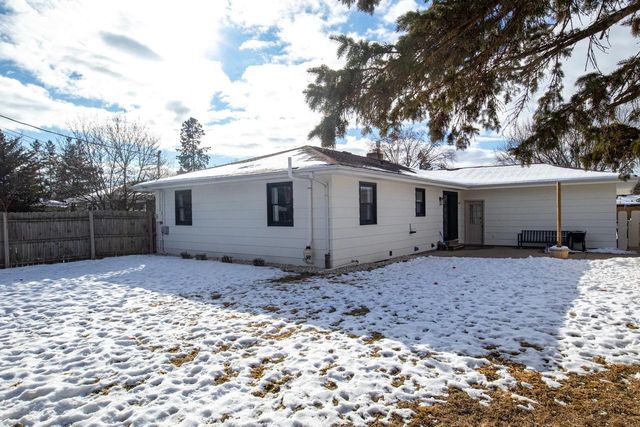 1078 MEADOW LANE, Neenah, WI 54956