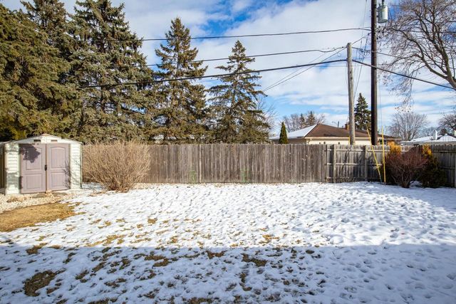 1078 MEADOW LANE, Neenah, WI 54956