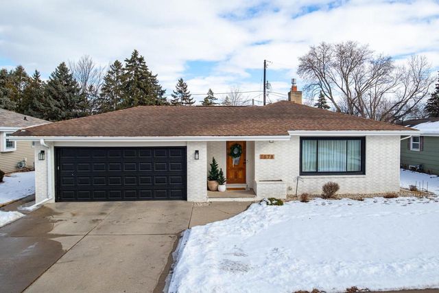 1078 MEADOW LANE, Neenah, WI 54956