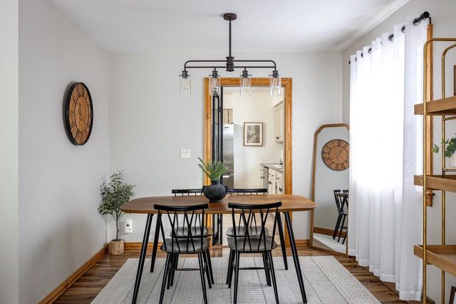 1078 MEADOW LANE, Neenah, WI 54956