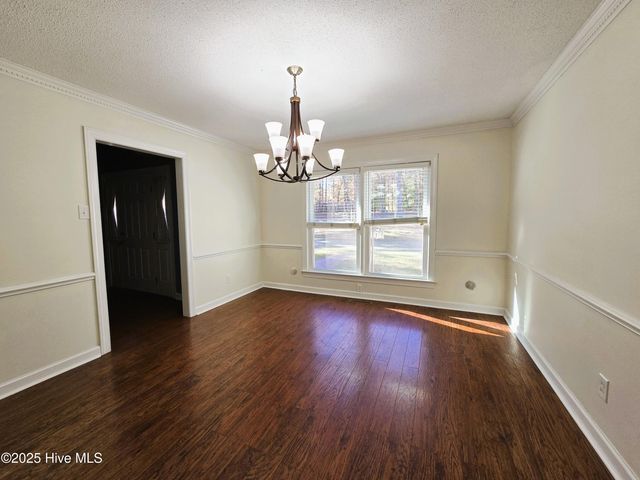 524 Parkwood Lane, Goldsboro, NC 27530