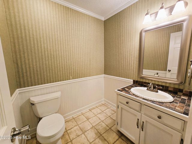 524 Parkwood Lane, Goldsboro, NC 27530