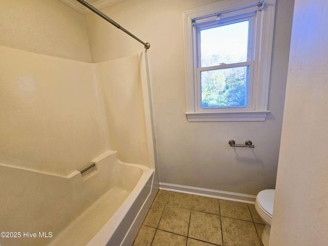 524 Parkwood Lane, Goldsboro, NC 27530