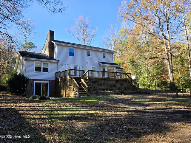 524 Parkwood Lane, Goldsboro, NC 27530