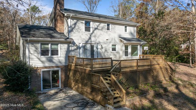 524 Parkwood Lane, Goldsboro, NC 27530