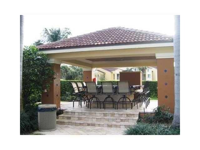 123 Yacht Club Way 207, Hypoluxo, FL 33462