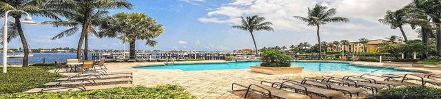 123 Yacht Club Way 207, Hypoluxo, FL 33462