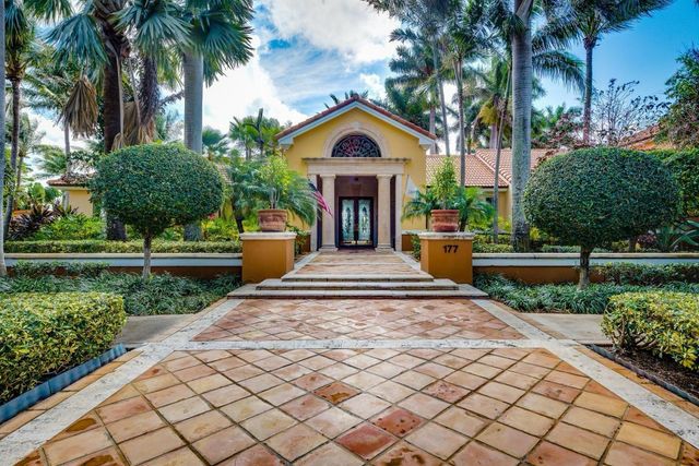123 Yacht Club Way 207, Hypoluxo, FL 33462