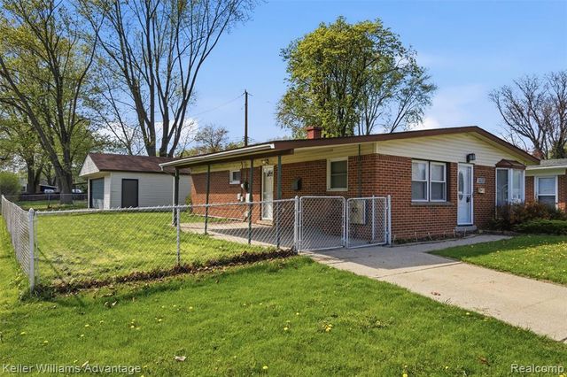 7435 Lathers Street, Westland, MI 48185