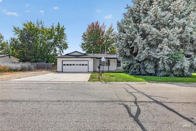 9055 W Highlander Rd, Boise, ID 83709
