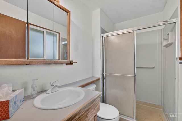 9055 W Highlander Rd, Boise, ID 83709