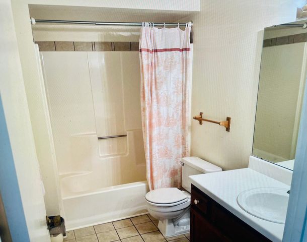 7191 Scarlet Oak DR, Roanoke, VA 24019