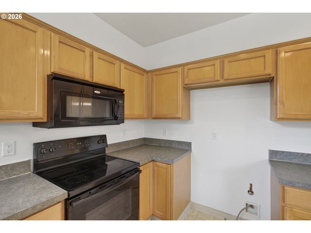 2718 Nw 117TH Cir, Vancouver, WA 98685