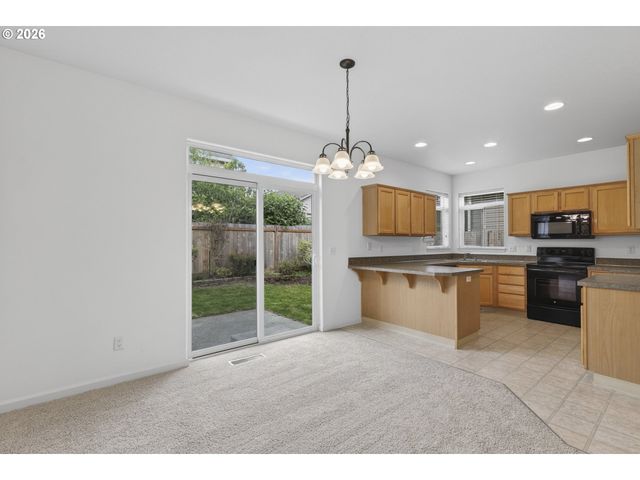 2718 Nw 117TH Cir, Vancouver, WA 98685
