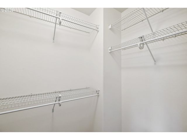 2718 Nw 117TH Cir, Vancouver, WA 98685