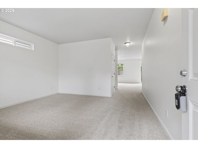 2718 Nw 117TH Cir, Vancouver, WA 98685