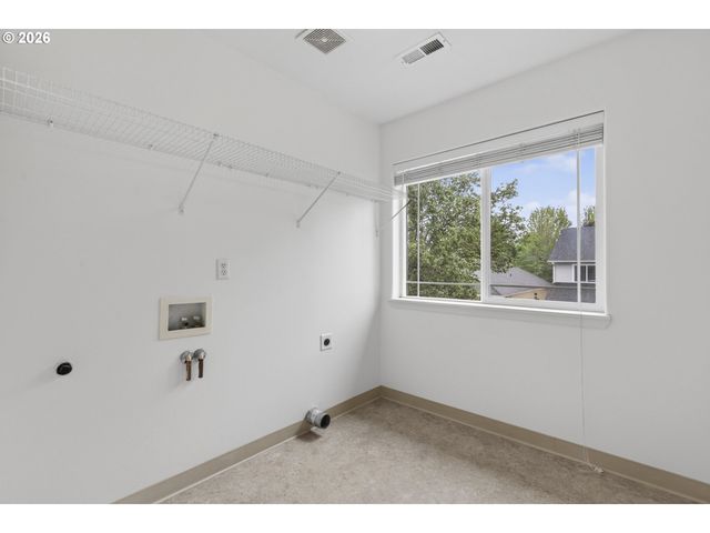 2718 Nw 117TH Cir, Vancouver, WA 98685