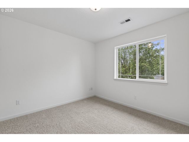 2718 Nw 117TH Cir, Vancouver, WA 98685
