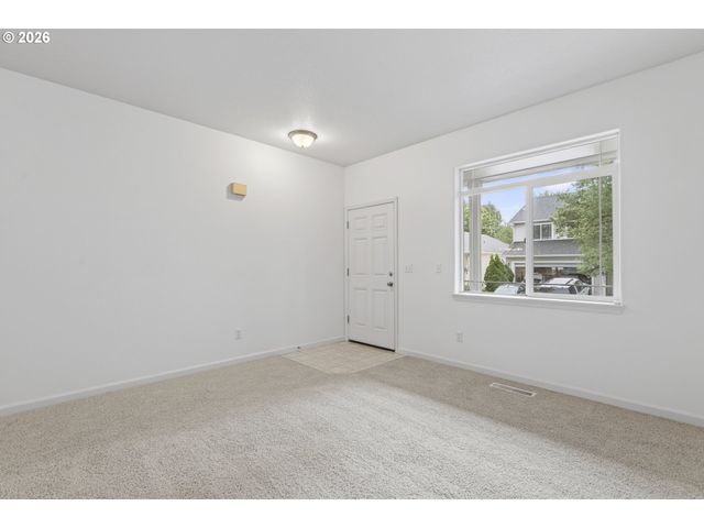 2718 Nw 117TH Cir, Vancouver, WA 98685