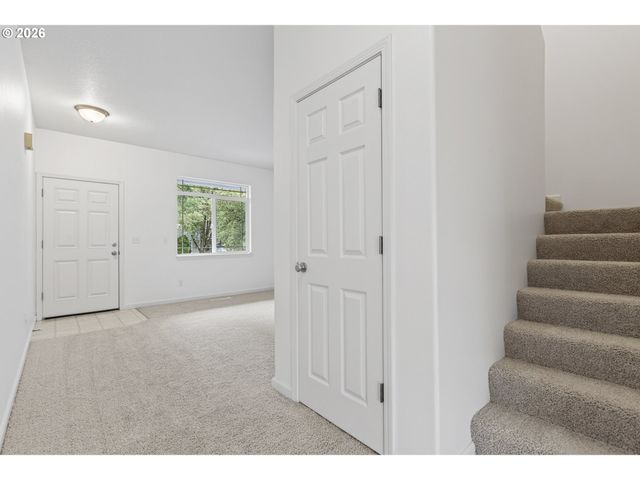 2718 Nw 117TH Cir, Vancouver, WA 98685