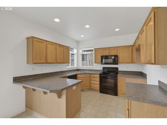 2718 Nw 117TH Cir, Vancouver, WA 98685