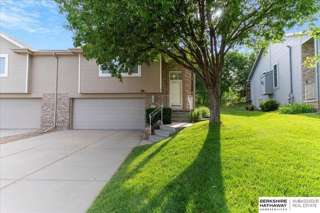 7412 S 174th Street, Omaha, NE 68136