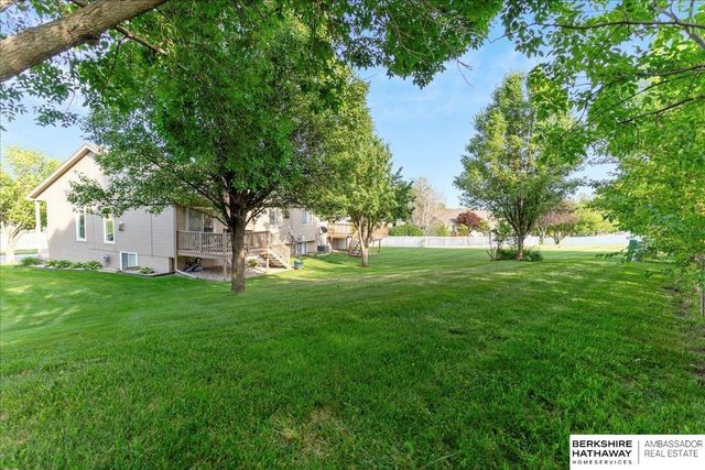 7412 S 174th Street, Omaha, NE 68136