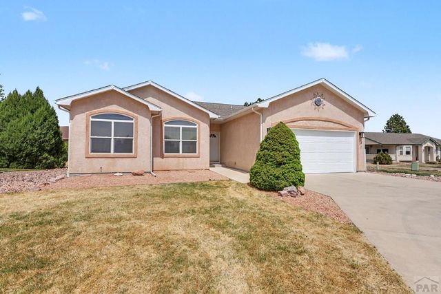 219 E Linden Ave, Pueblo West, CO 81007