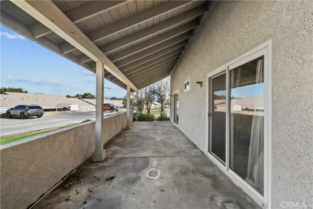 19002 Avenue Of The Oaks, Newhall, CA 91321