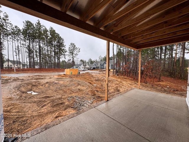 432 Redwater Trail 595, Aberdeen, NC 28315