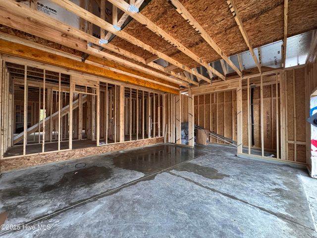 432 Redwater Trail 595, Aberdeen, NC 28315