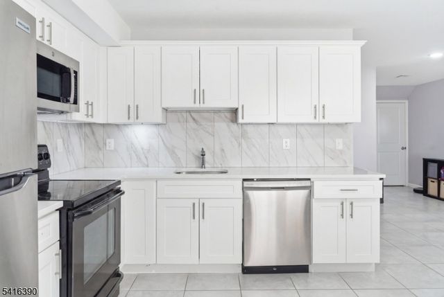 266 2Nd Ave, Newark City, NJ 07107
